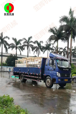 上海客户订购涡流机组,不畏风雨装车发货!